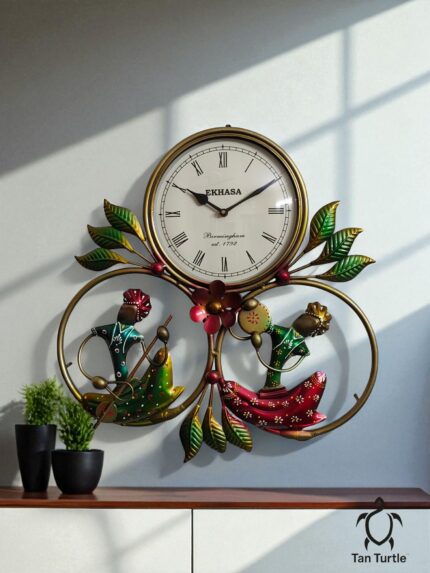 Tan Turtle Antique Metal Wall Clock – Handcrafted Tribal Art Design